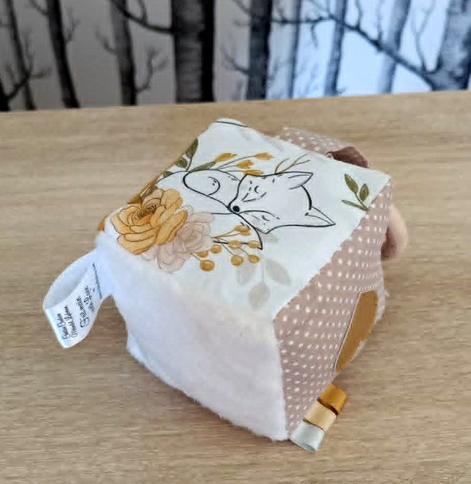 Petit Baby-cube Renarde